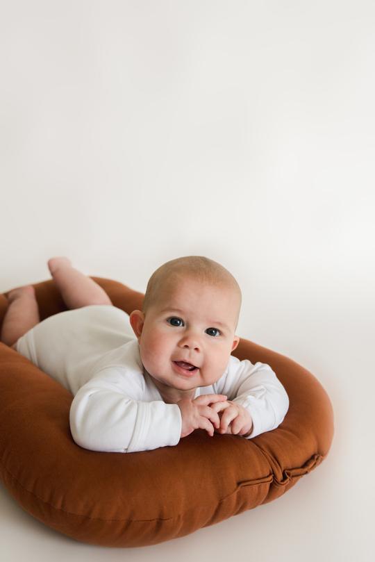 Snuggle Me Organic | Infant Lounger